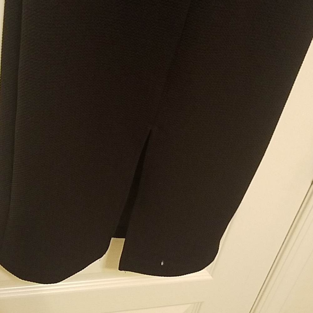 Dress - Picture 3 of 4